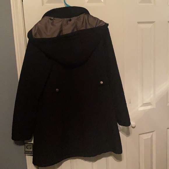 Coat - Picture 5 of 6